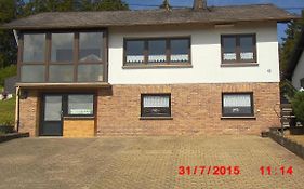 Ferienhaus - Vakantiehuis, Ferienwohnung, 100 qm, Rollmann, 54578 Nohn, Eifel- Nürburgring